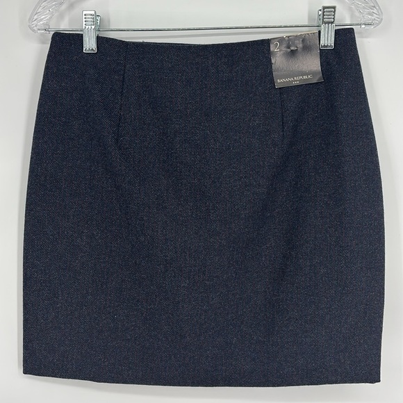 Banana Republic Factory Wool Blend Mini Skirt Women’s Size 2 Navy Blue NWT! - Picture 6 of 7